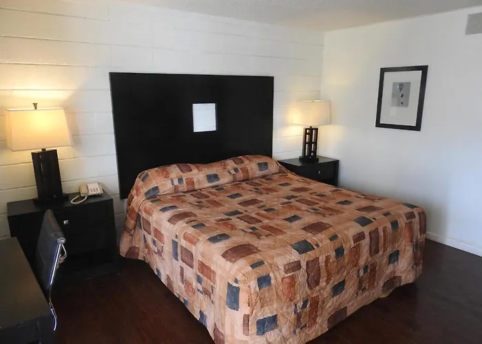 Economy Inn