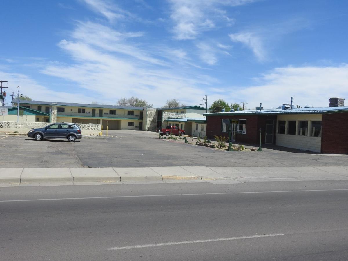 Economy Motel