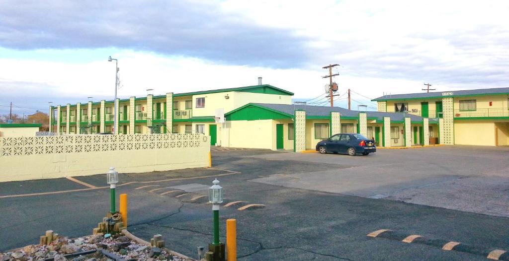 Motel Economy Socorro