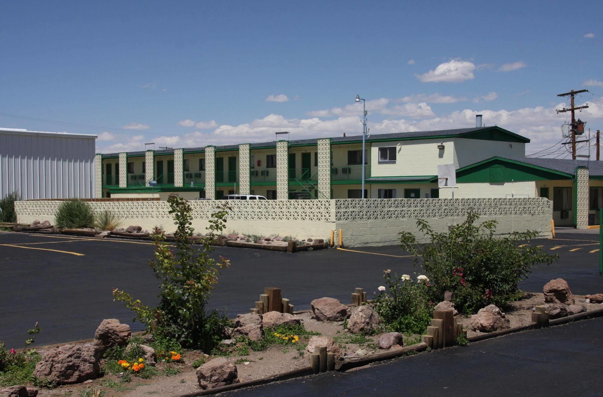 Economy Motel Socorro